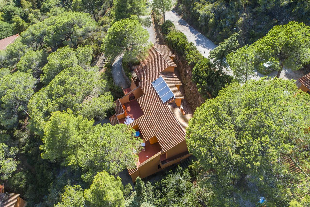 Residence Sud Est Porto Azzurro Exteriör bild
